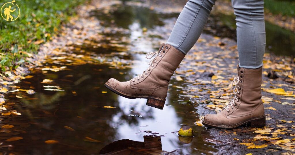 Are duck boots good for hiking women's