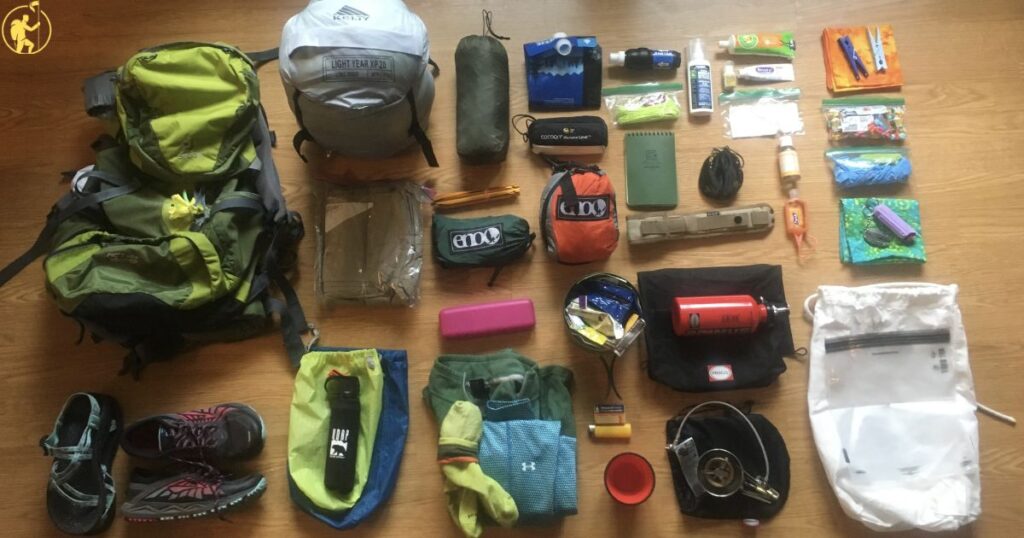thru-hiking vs backpacking