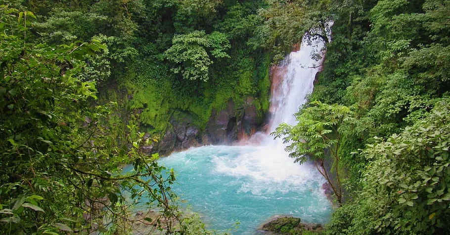 Top Five Reasons To Choose A Costa Rica Adventure Holiday